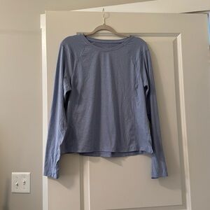 Light blue activewear long sleeve